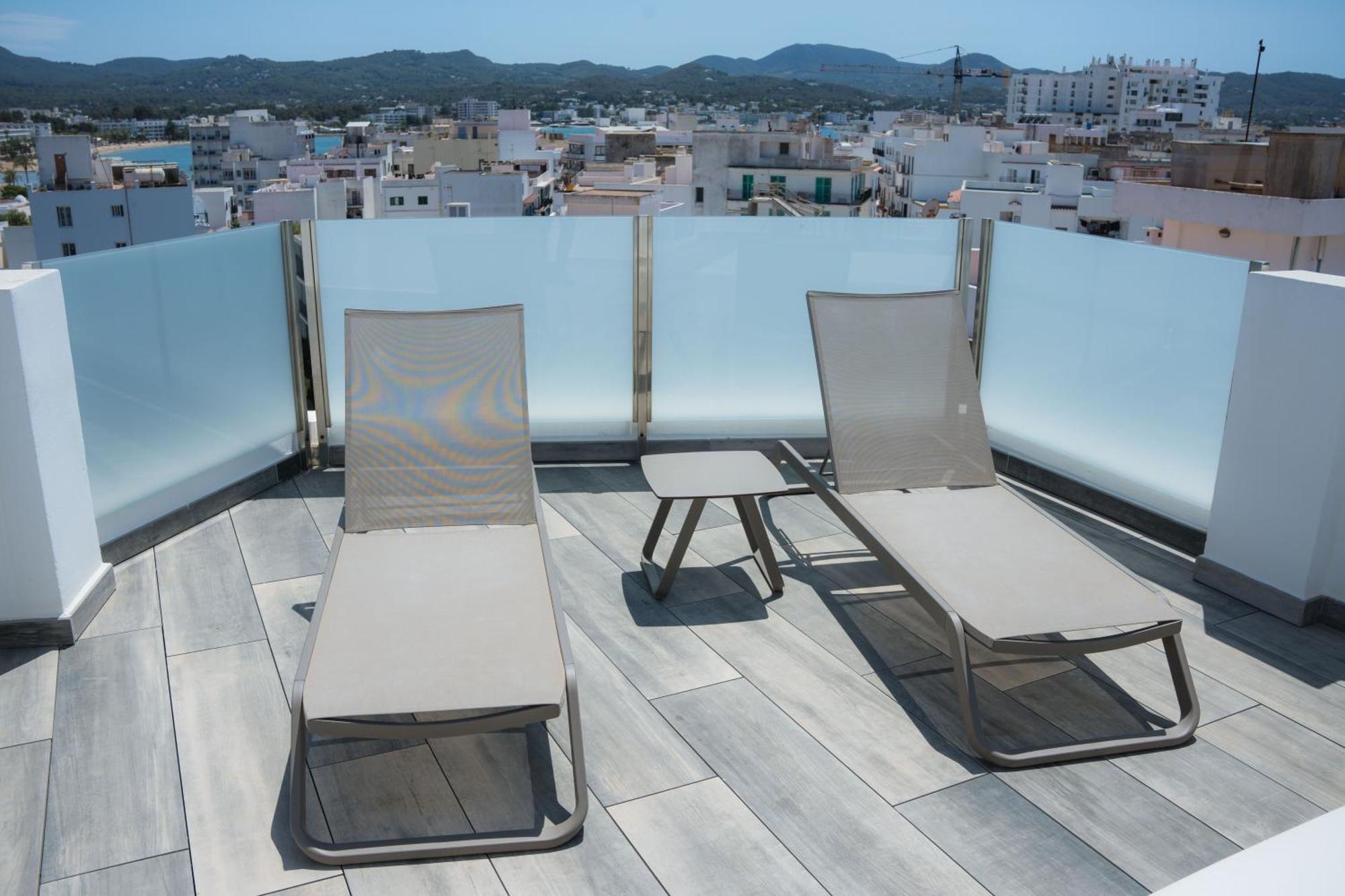 Hotel Orosol By Typic Hotels San Antonio  Exteriör bild