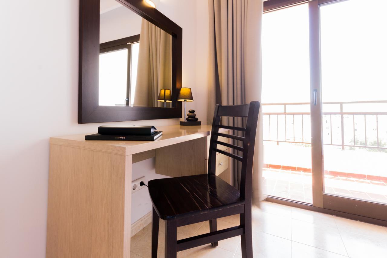 Hotel Orosol By Typic Hotels San Antonio  Exteriör bild
