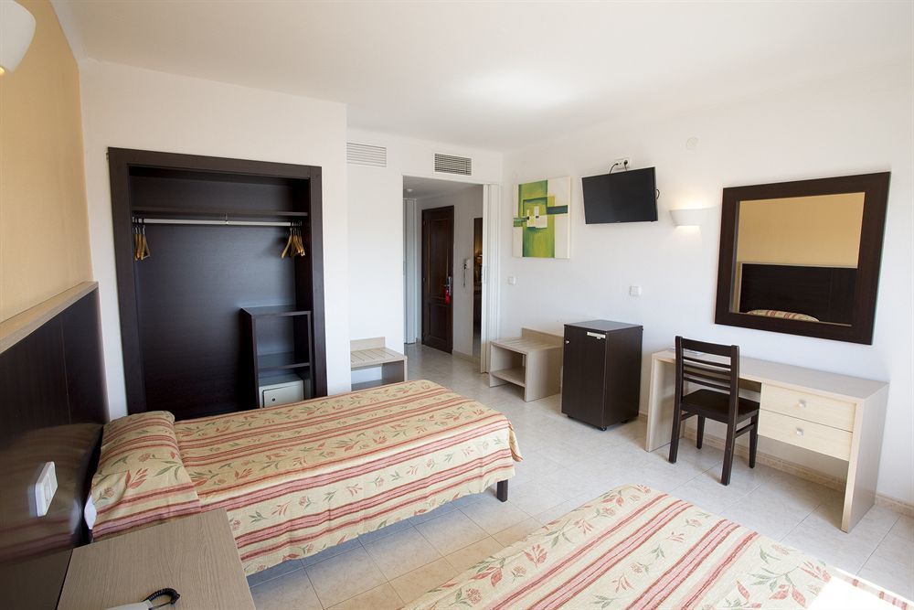 Hotel Orosol By Typic Hotels San Antonio  Exteriör bild