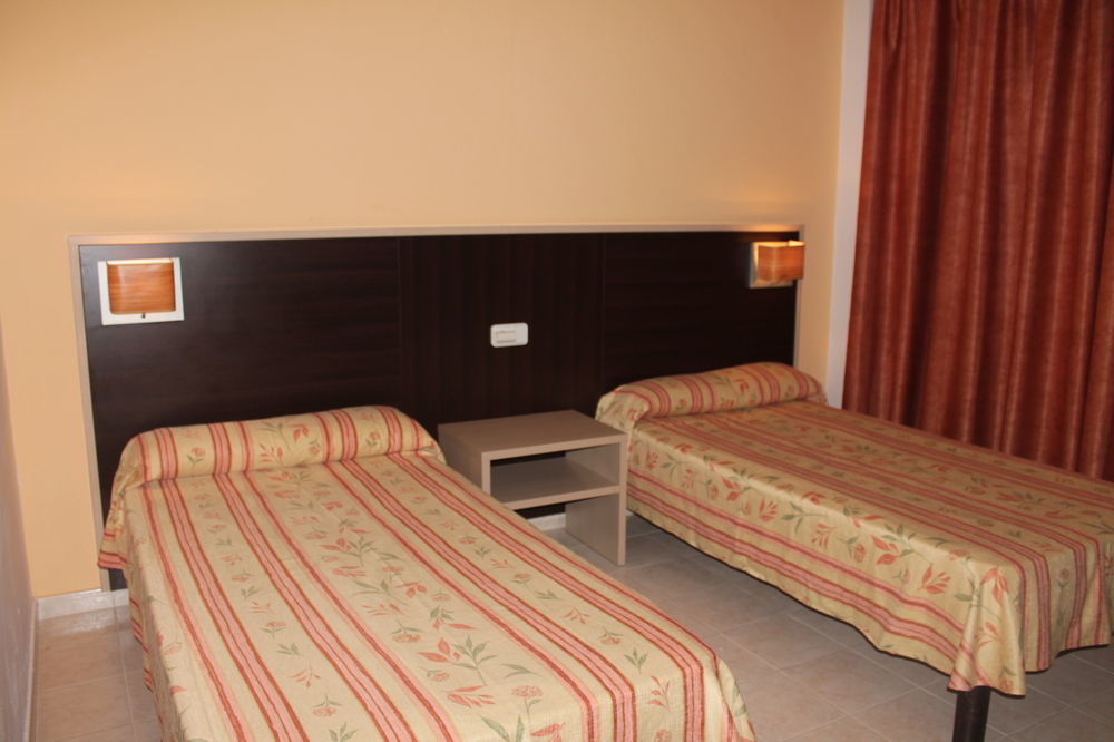 Hotel Orosol By Typic Hotels San Antonio  Exteriör bild